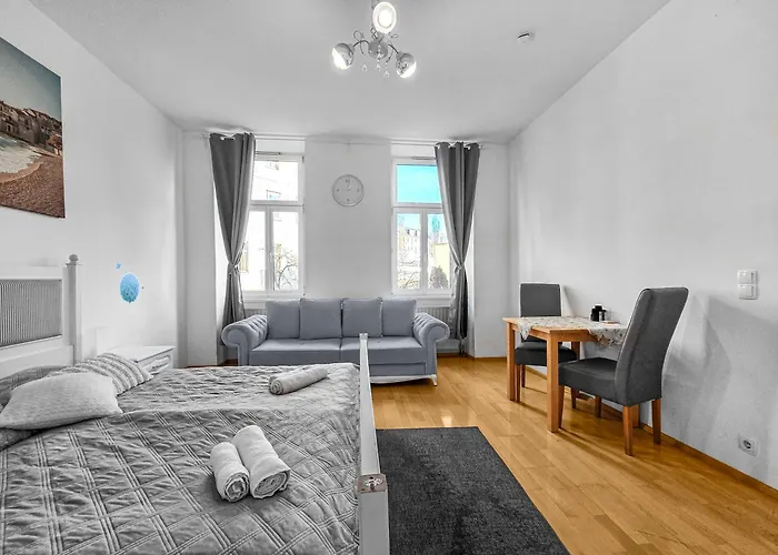 Three-bedroom Delight, King-size Beds Vídeň